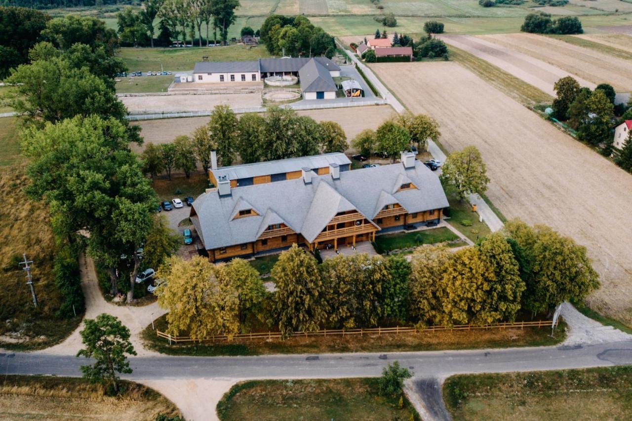 Hotel Przy Dworze Lesna Podlaska Bagian luar foto